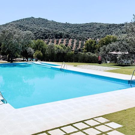 Bungalows Camping Jimmy Jones Villaviciosa de Córdoba Extérieur photo